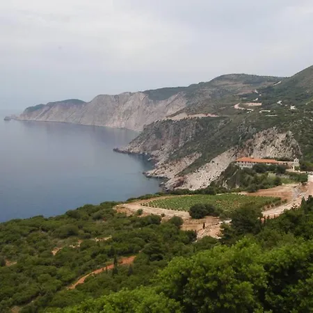 Kalamakia House-stylish Near Petani Beach Lixouri